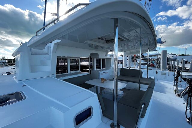 Lagoon 450 F - 4 + 2 cab. Cristal 